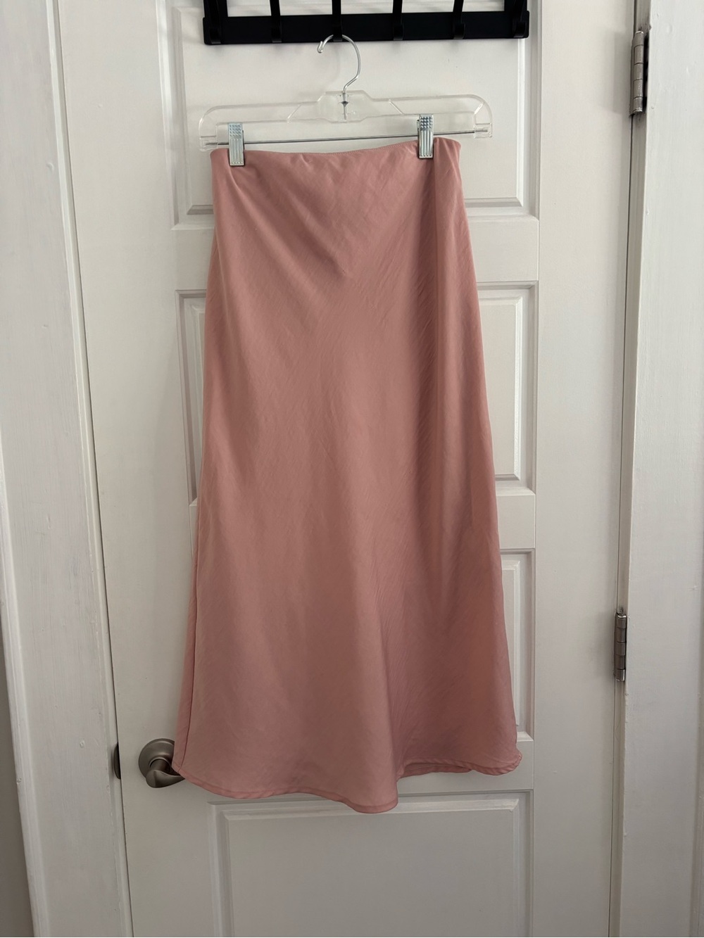 a new day Dusty Pink Satin Midi Skirt